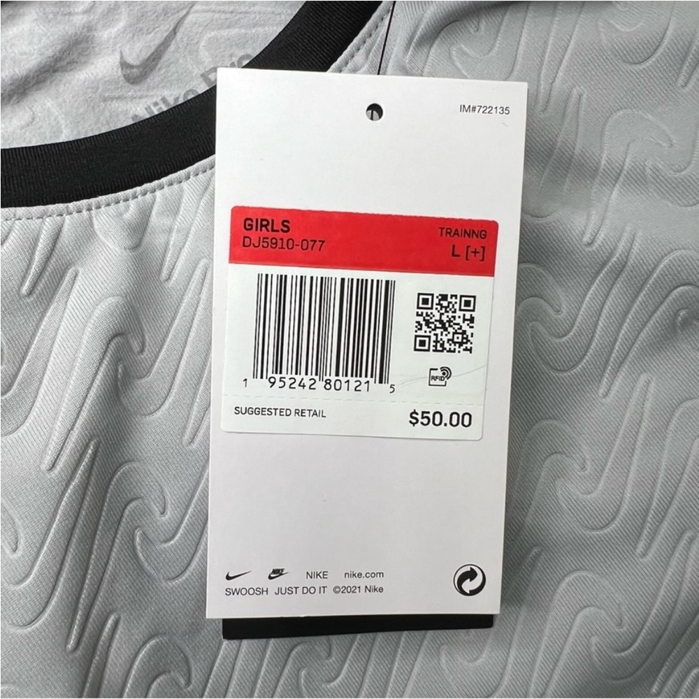 Nike Pro Dri-FIT Big Kids' (Girls) Long-Sleeve Training Top - Picture 5 of 14